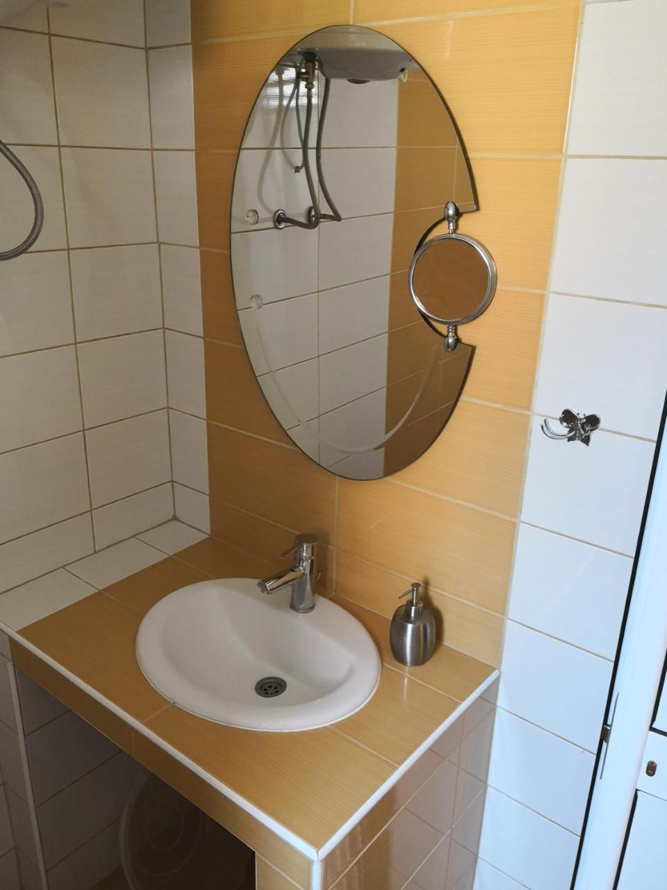 Apartments Montenegrina Ulcinj Exterior foto