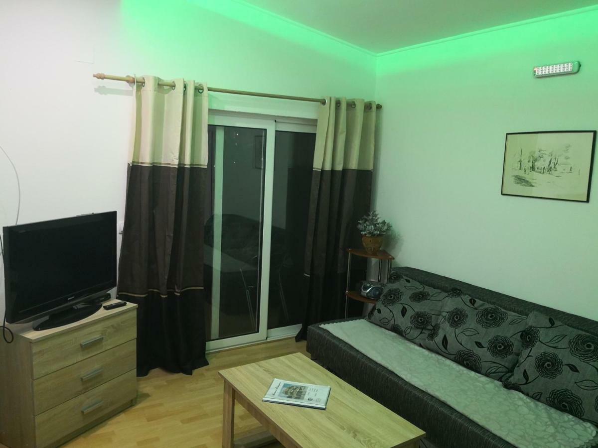 Apartments Montenegrina Ulcinj Exterior foto